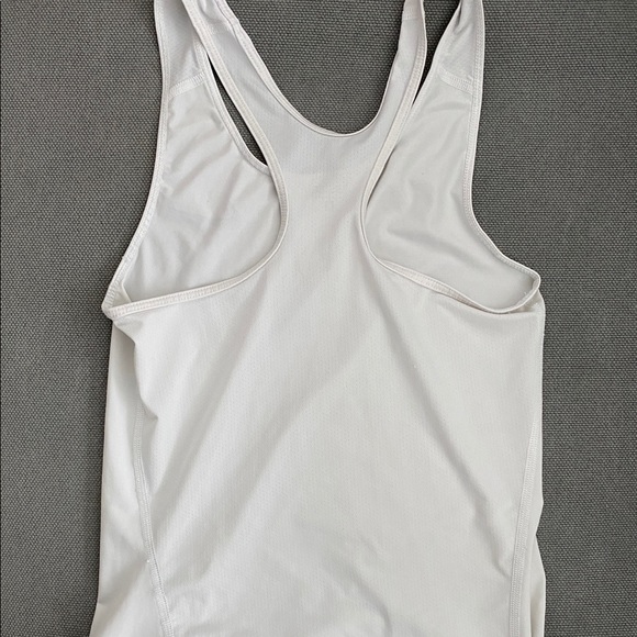Sz S Nike Dri Fit Tank Top - Picture 2 of 2